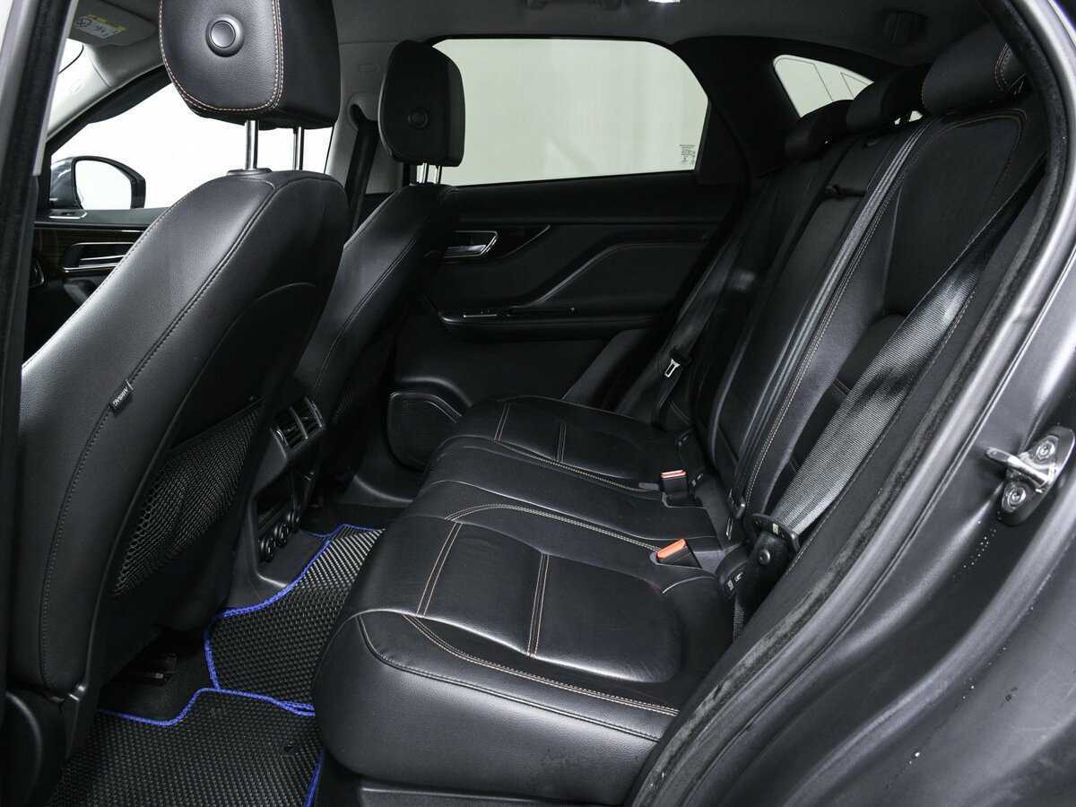 Jaguar F-Pace с пробегом — 2017 год. Фото: #10