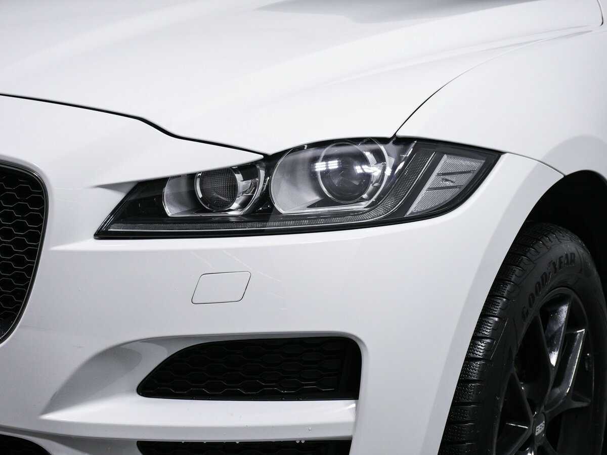 Jaguar F-Pace с пробегом — 2017 год. Фото: #11