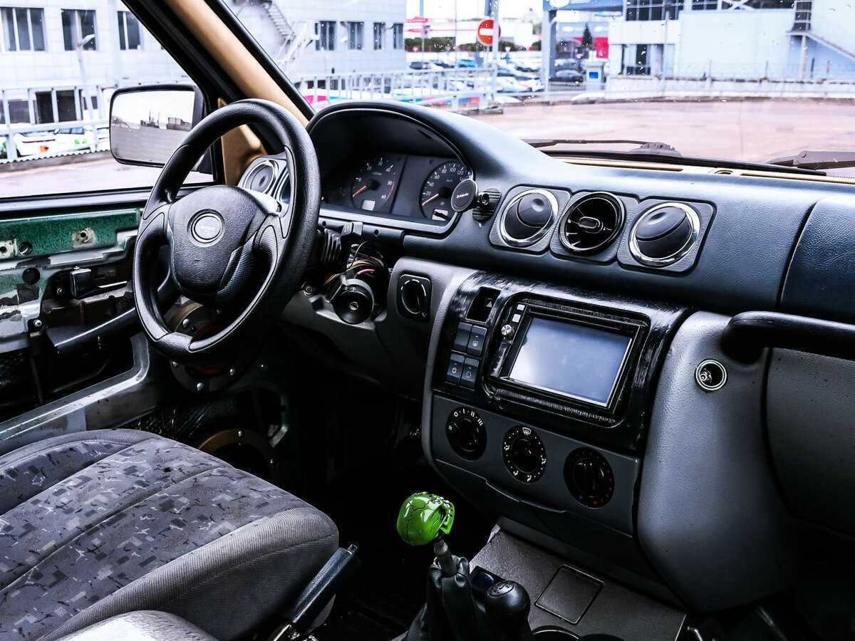 УАЗ Patriot с пробегом — 2010 год. Фото: #8