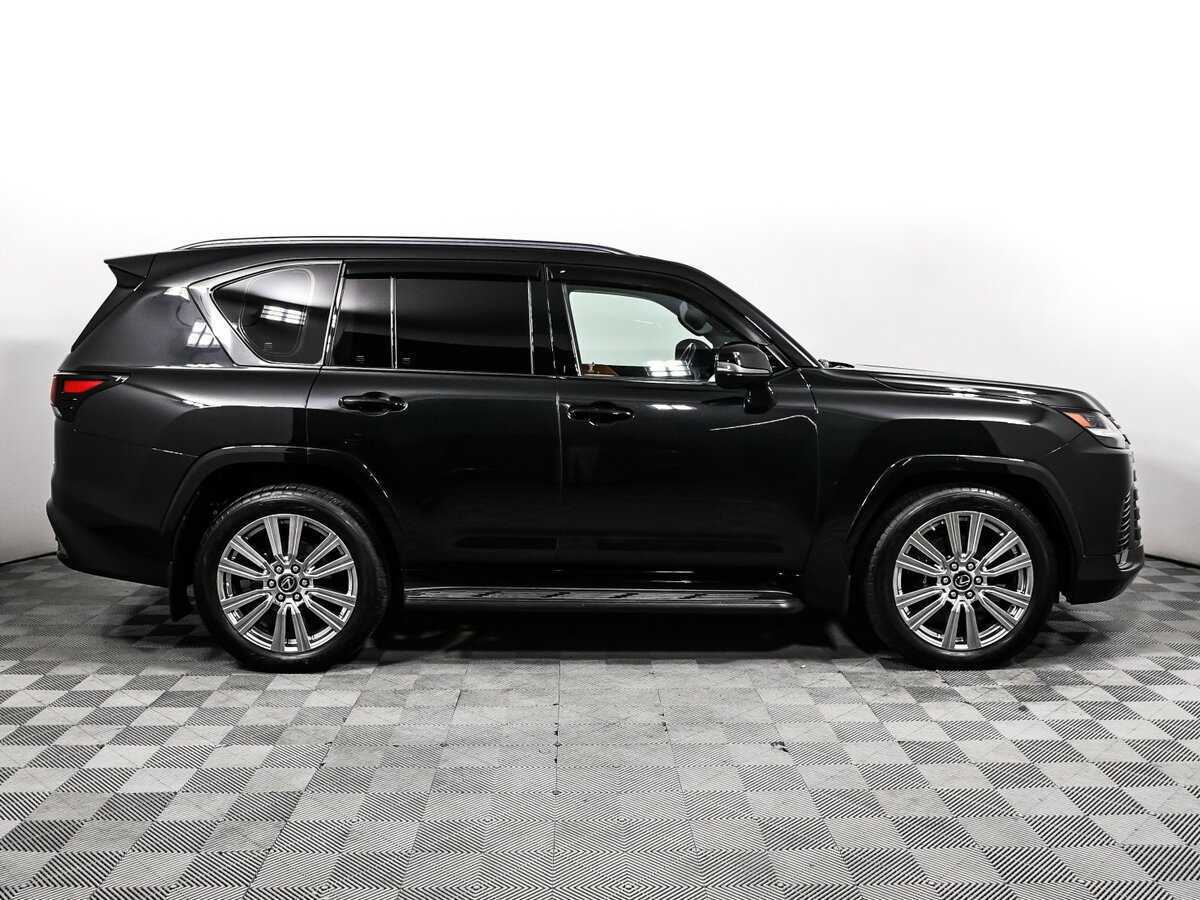 Lexus LX с пробегом — 2023 год. Фото: #3