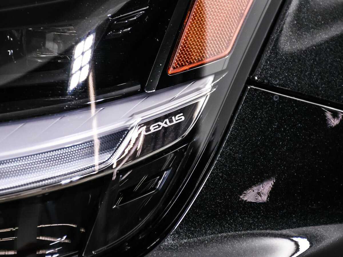 Lexus LX с пробегом — 2023 год. Фото: #14