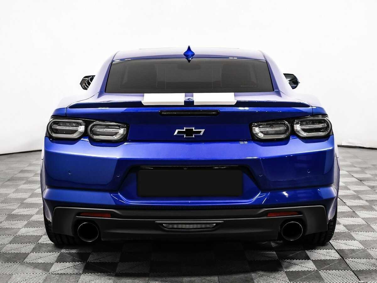 Chevrolet Camaro с пробегом — 2018 год. Фото: #5