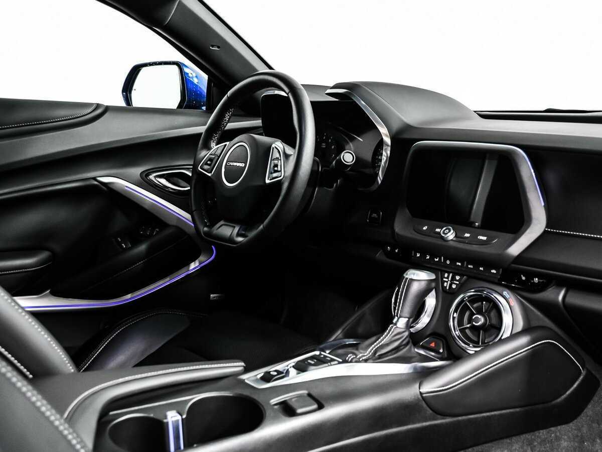 Chevrolet Camaro с пробегом — 2018 год. Фото: #8