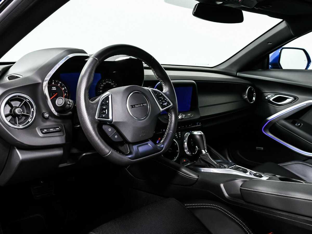 Chevrolet Camaro с пробегом — 2018 год. Фото: #11
