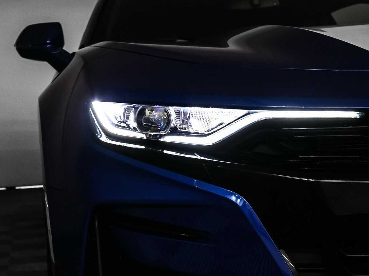 Chevrolet Camaro с пробегом — 2018 год. Фото: #18