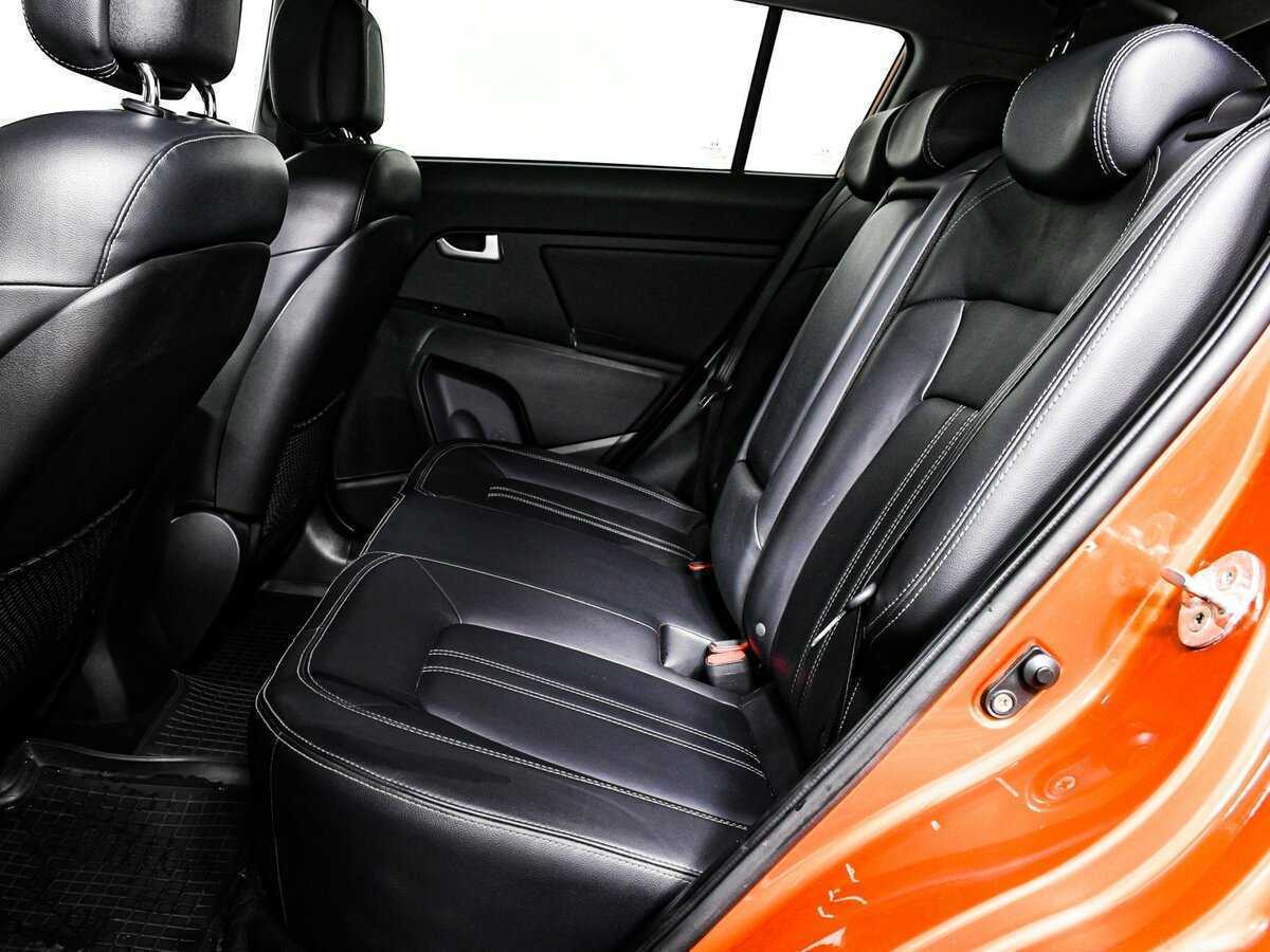 Kia Sportage с пробегом — 2010 год. Фото: #11