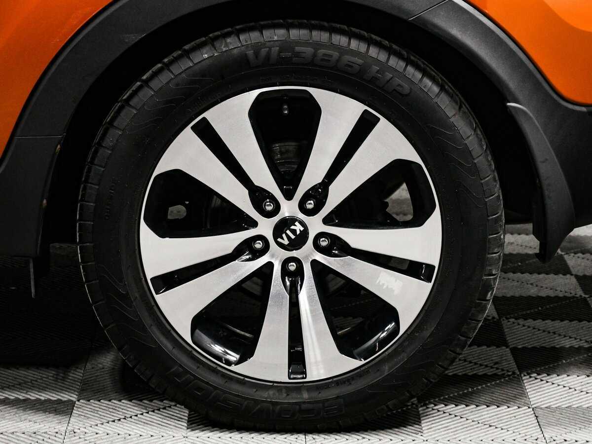 Kia Sportage с пробегом — 2010 год. Фото: #12