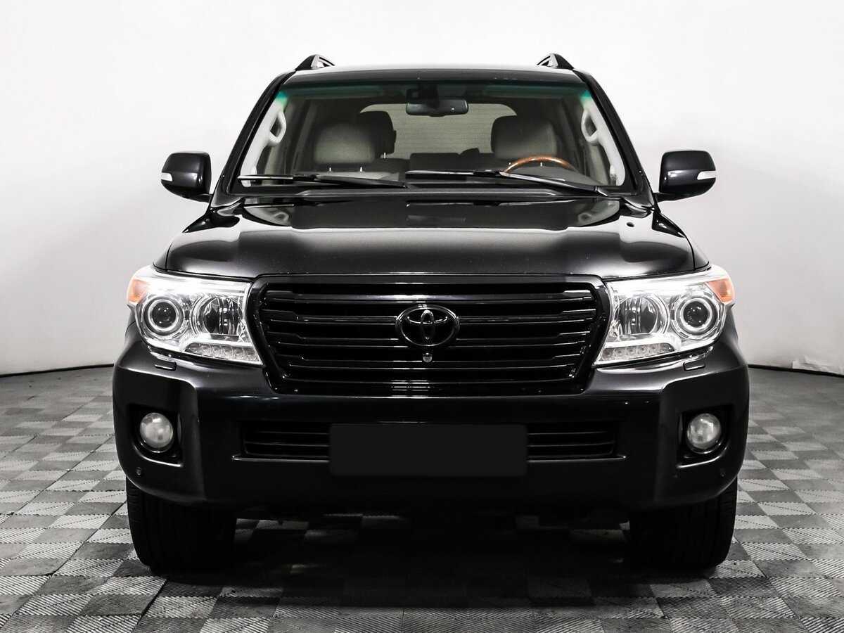 Toyota Land Cruiser с пробегом — 2012 год. Фото: #1