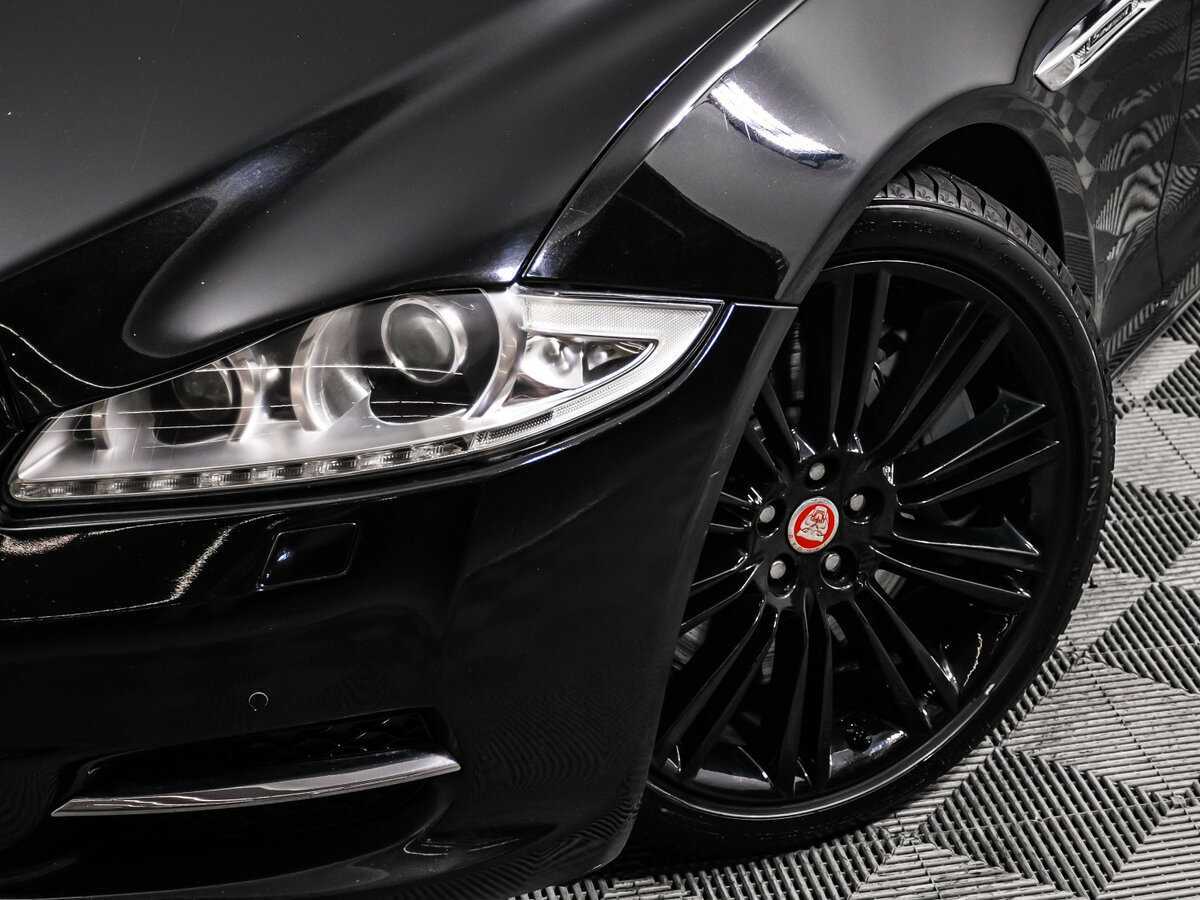 Jaguar XJ с пробегом — 2010 год. Фото: #13