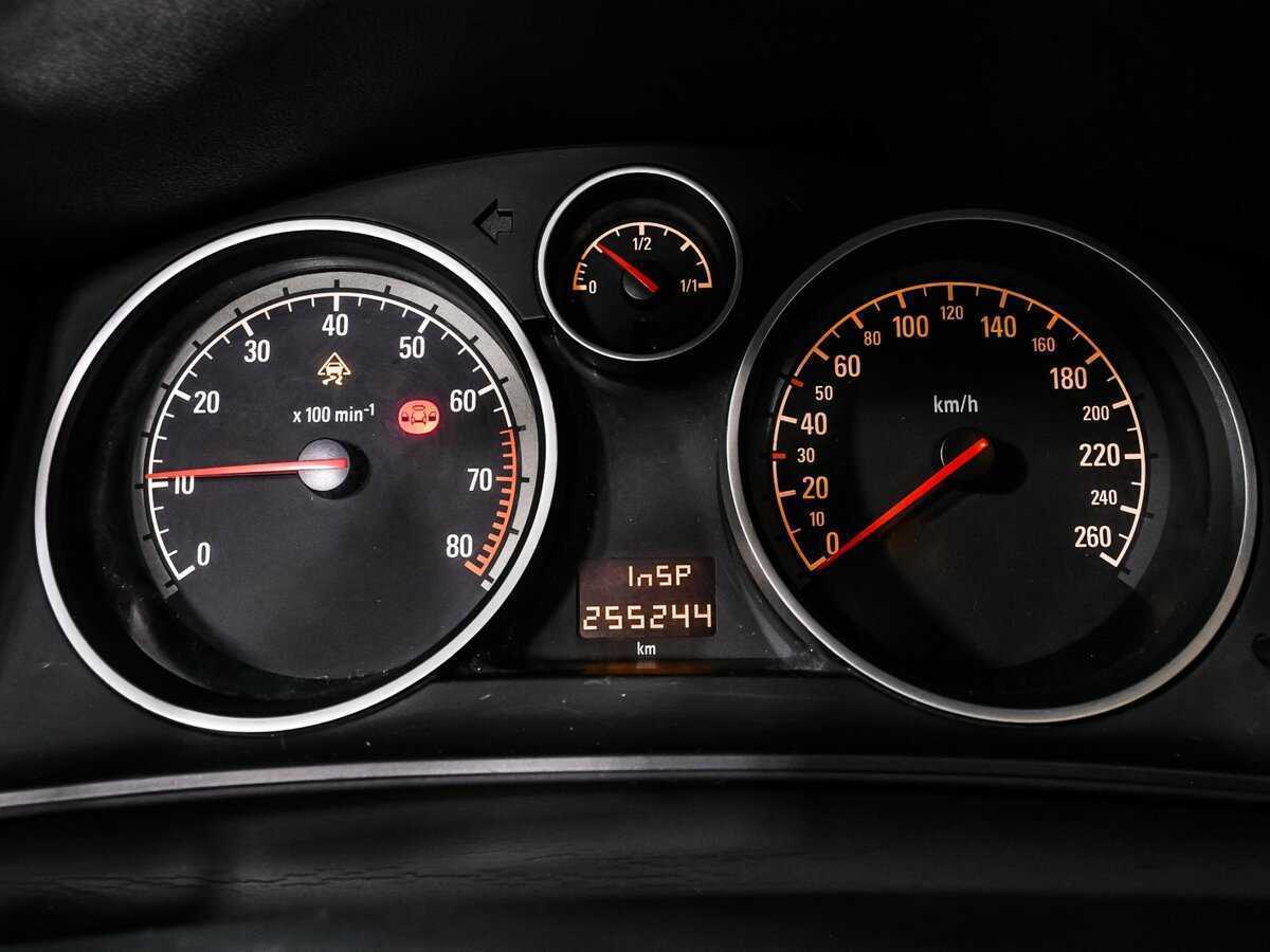 Opel Astra с пробегом — 2007 год. Фото: #8