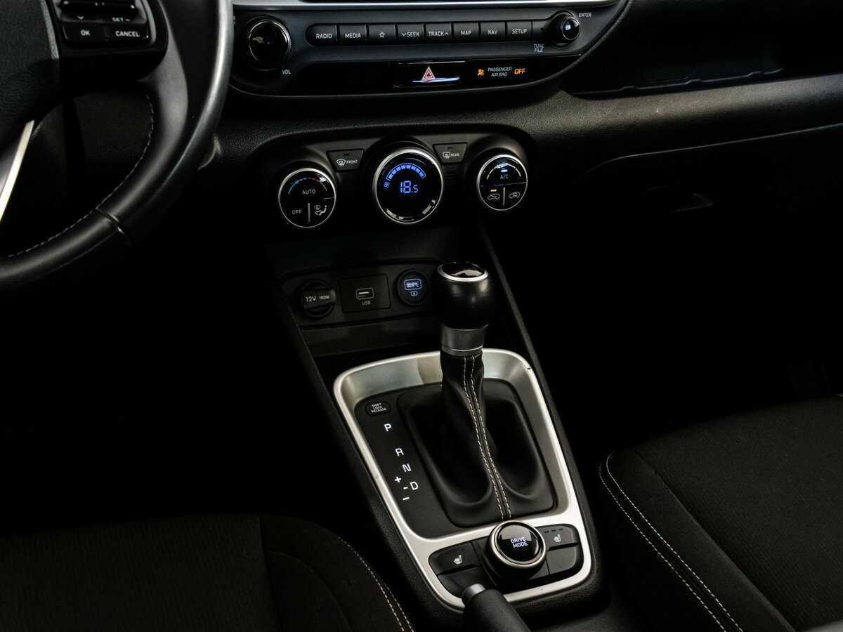 Hyundai Venue с пробегом — 2019 год. Фото: #14