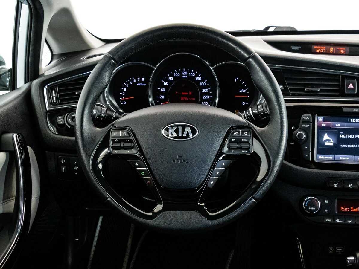 Kia Ceed с пробегом — 2017 год. Фото: #11