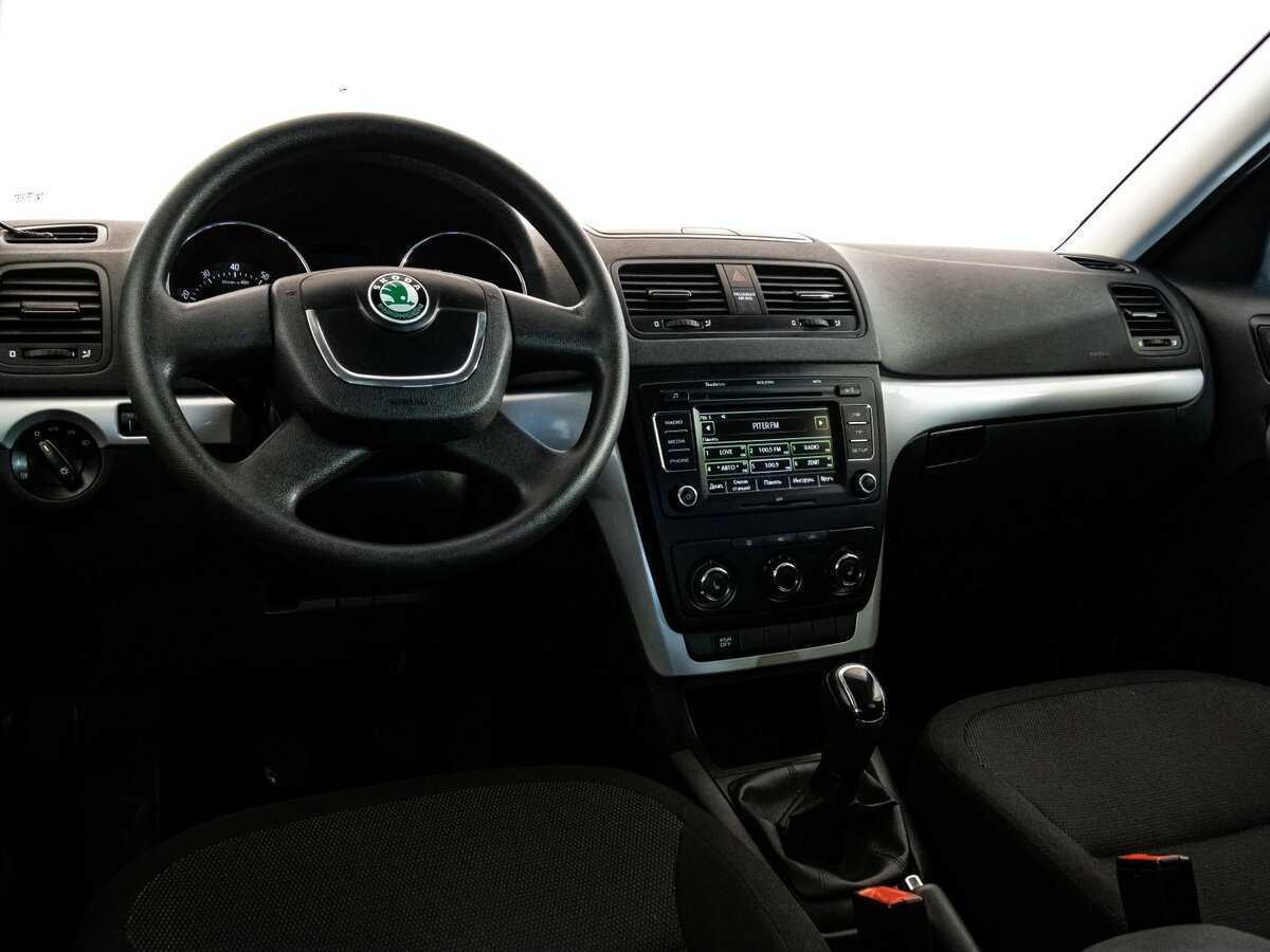 Skoda Yeti с пробегом — 2011 год. Фото: #9