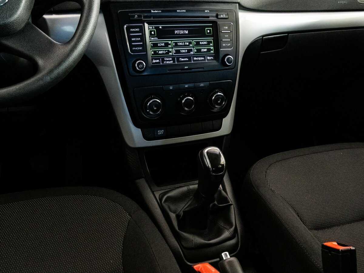 Skoda Yeti с пробегом — 2011 год. Фото: #10