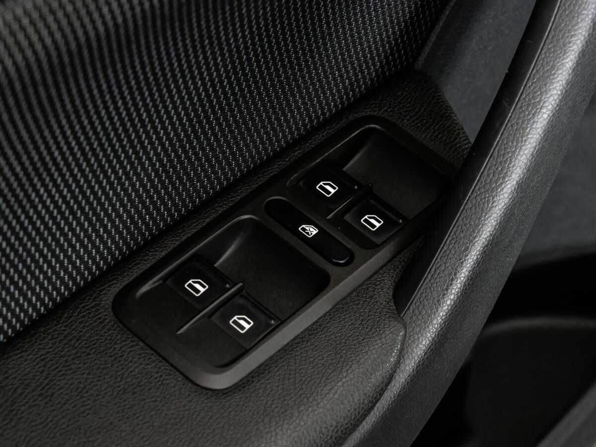 Skoda Yeti с пробегом — 2011 год. Фото: #13