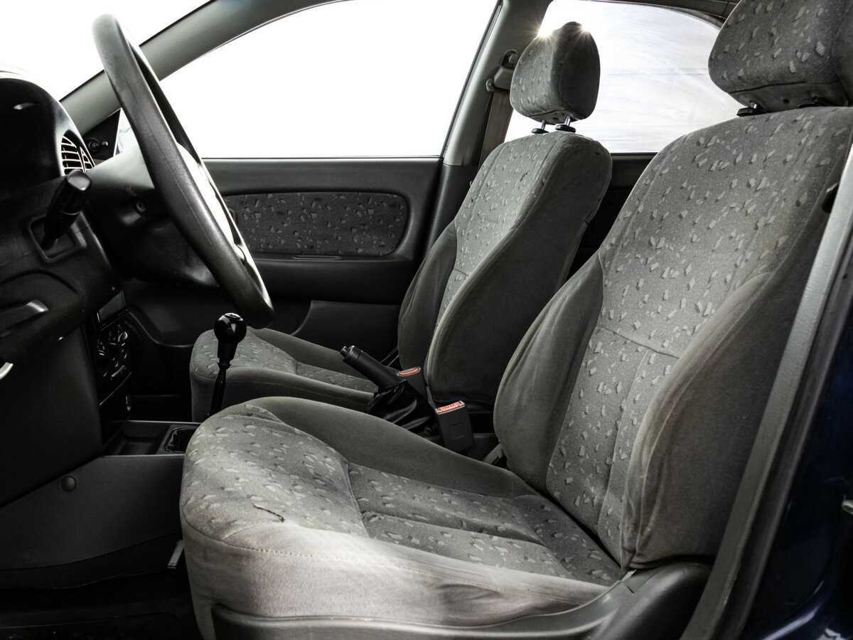 Kia Spectra с пробегом — 2008 год. Фото: #8