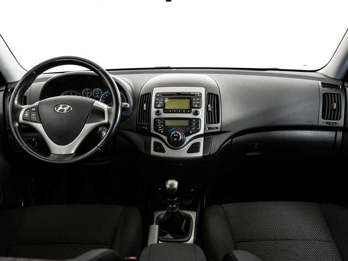 Hyundai i30 с пробегом — 2009 год. Фото: #7