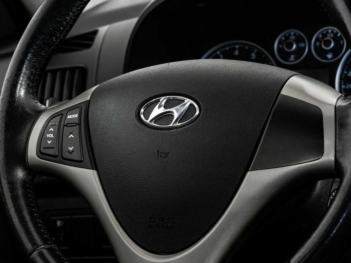 Hyundai i30 с пробегом — 2009 год. Фото: #9