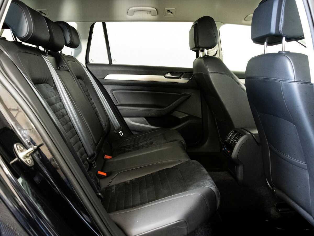 Volkswagen Passat с пробегом — 2018 год. Фото: #18