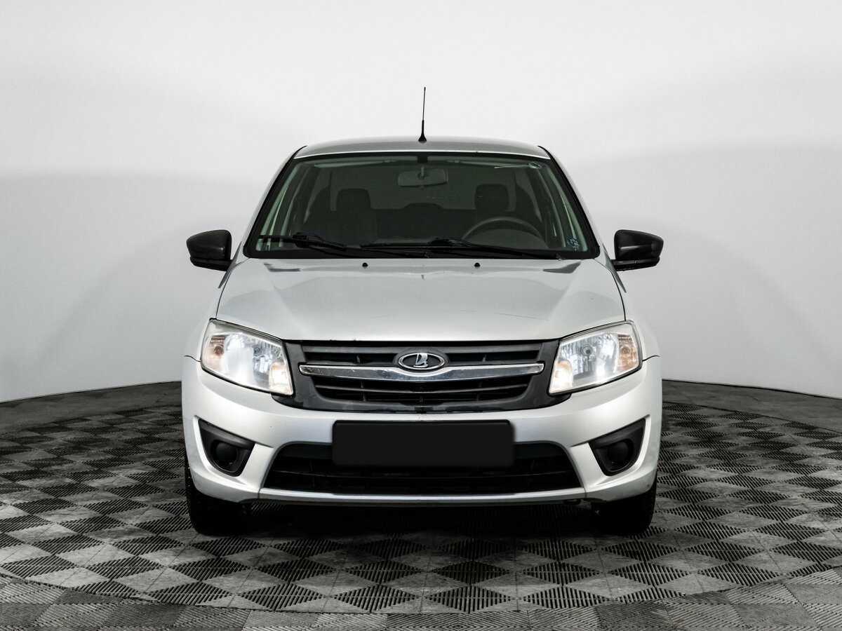 Lada (ВАЗ) Granta с пробегом — 2017 год. Фото: #1