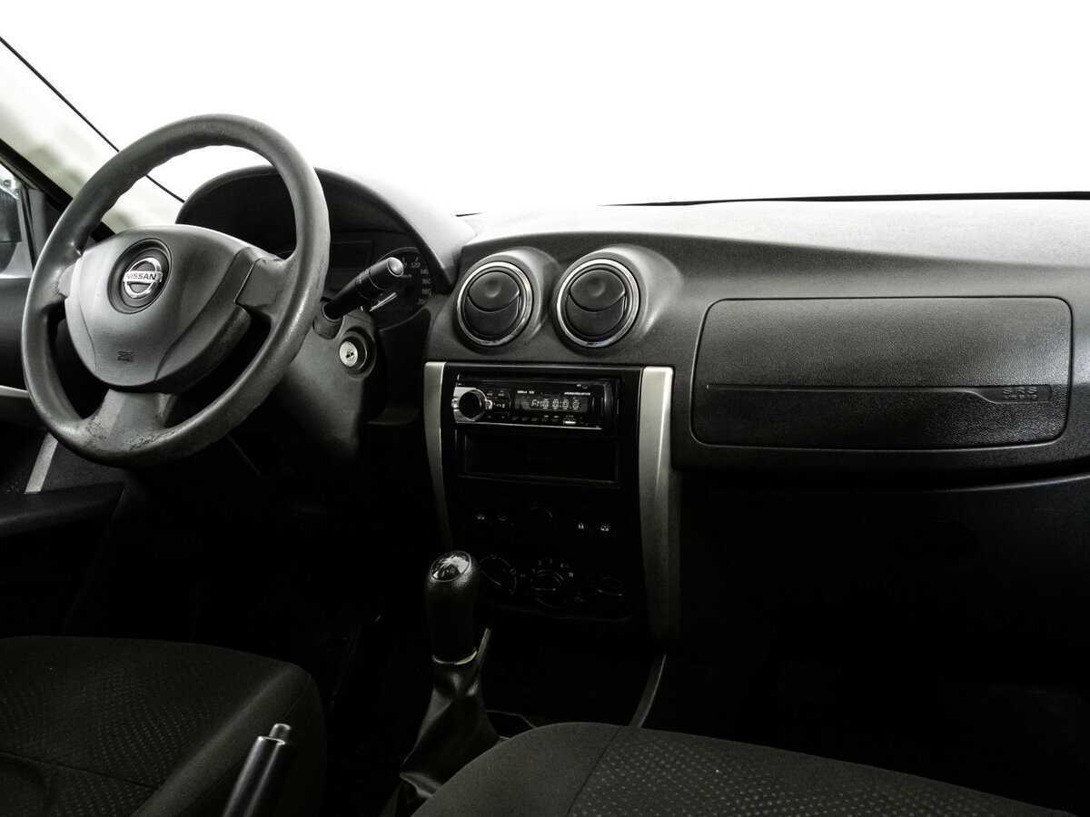 Nissan Almera с пробегом — 2013 год. Фото: #6