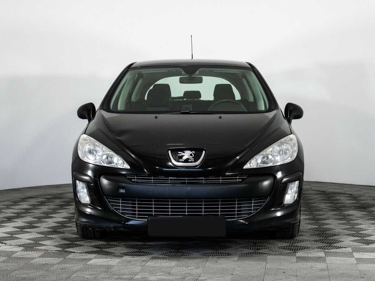 Peugeot 308 с пробегом — 2008 год. Фото: #1