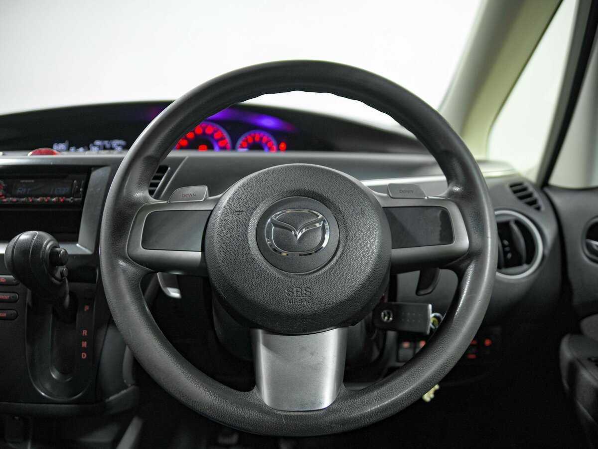 Mazda Biante с пробегом — 2016 год. Фото: #7