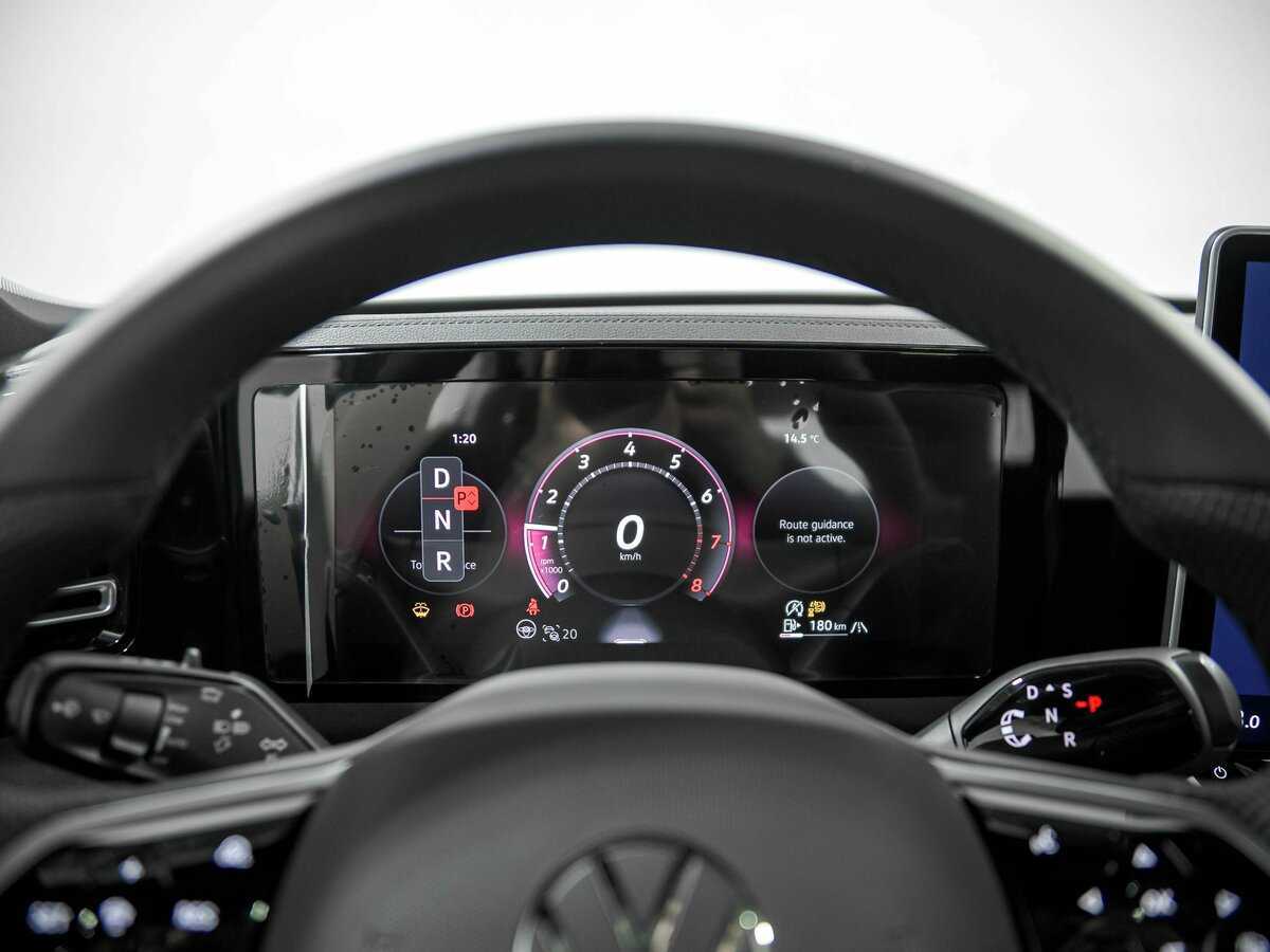 Volkswagen Tiguan с пробегом — 2024 год. Фото: #7