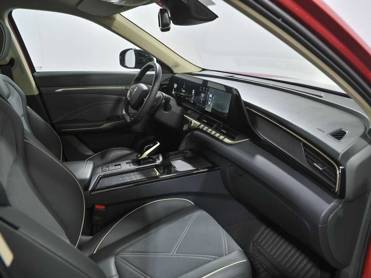 FAW Bestune T55 с пробегом — 2023 год. Фото: #6