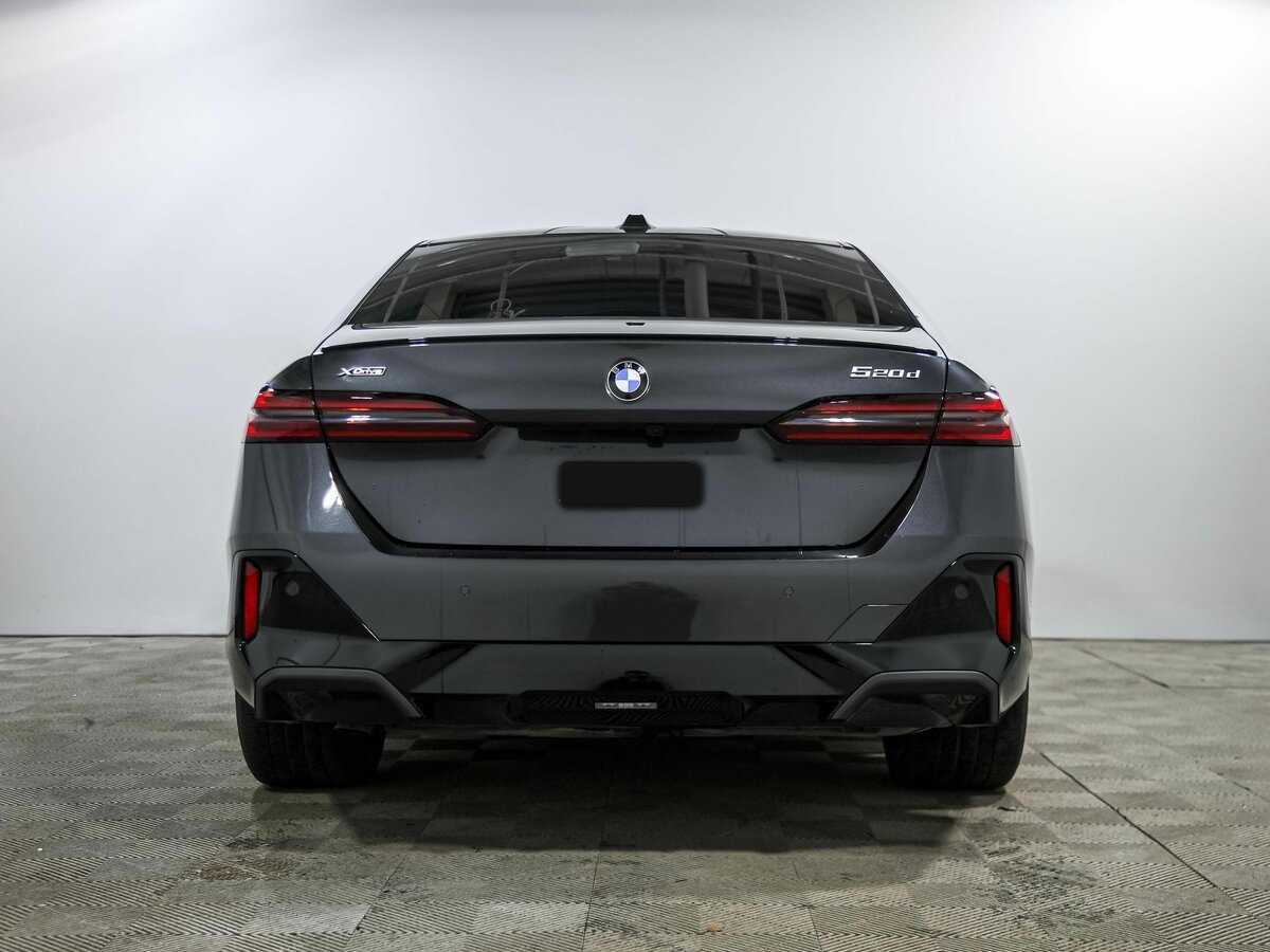 BMW 5 серии с пробегом — 2024 год. Фото: #4