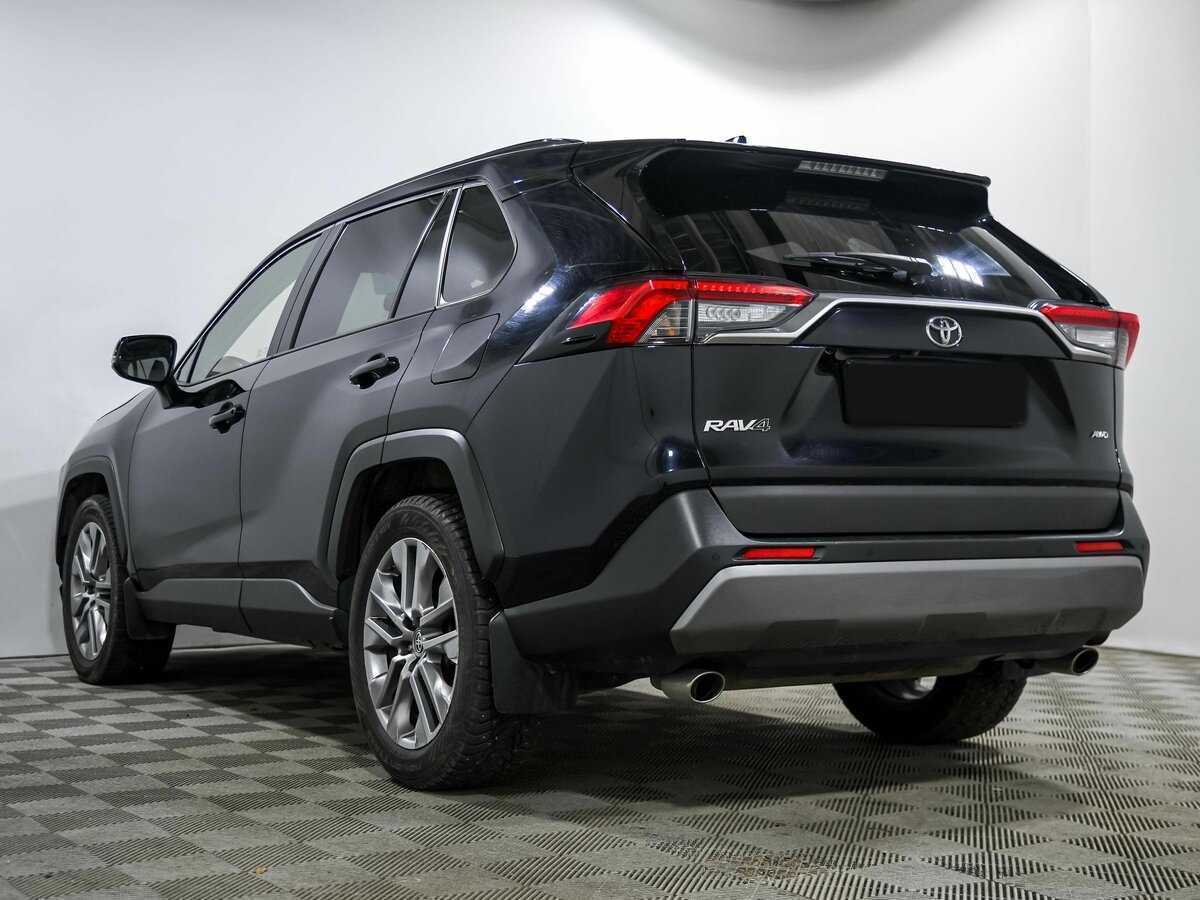 Toyota RAV4 с пробегом — 2021 год. Фото: #5
