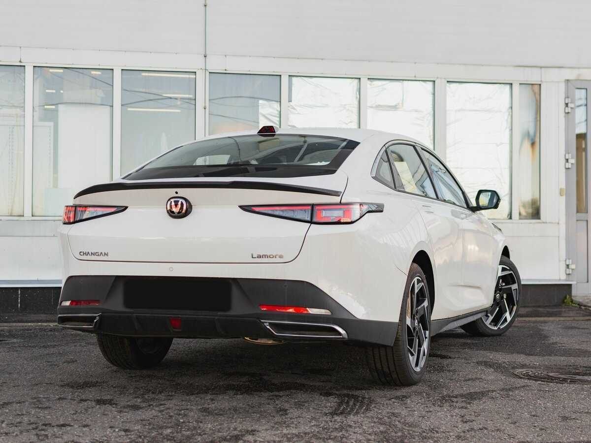 Changan Lamore с пробегом — 2023 год. Фото: #3