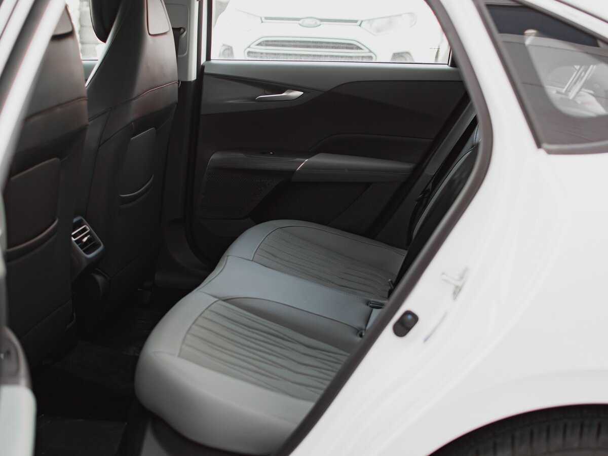 Changan Lamore с пробегом — 2023 год. Фото: #19