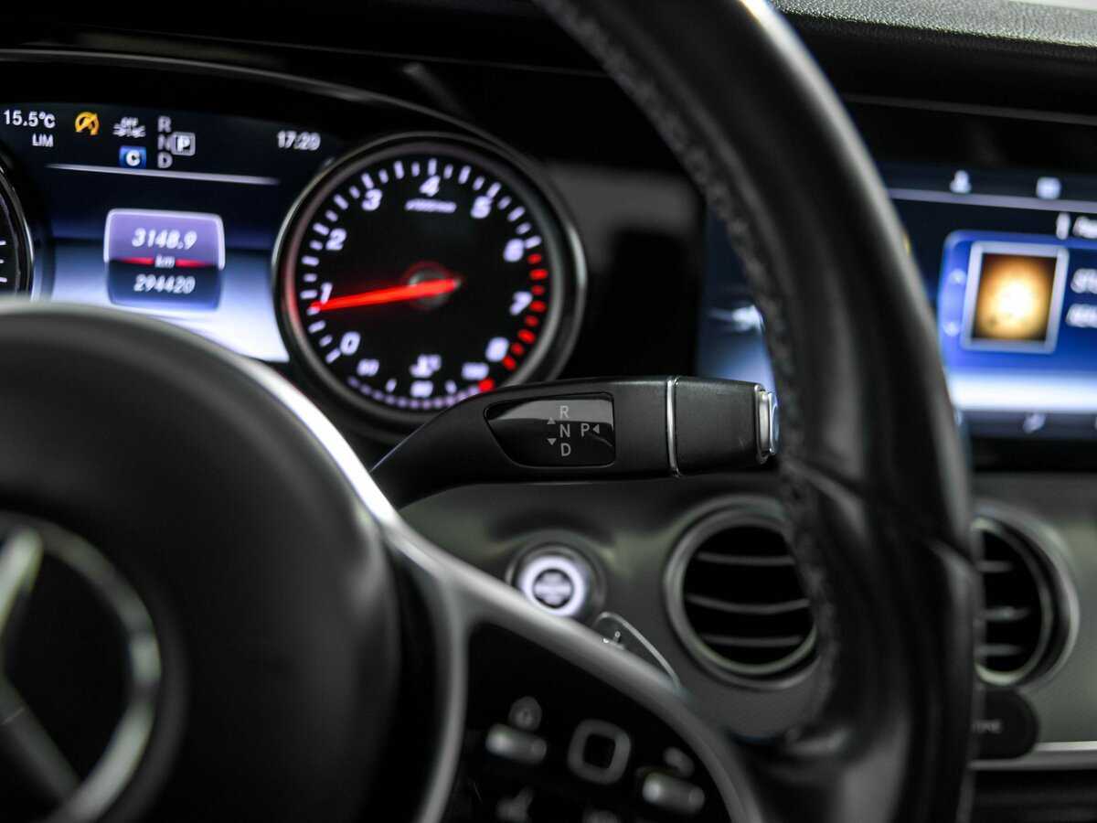 Mercedes-Benz E-Класс с пробегом — 2019 год. Фото: #8