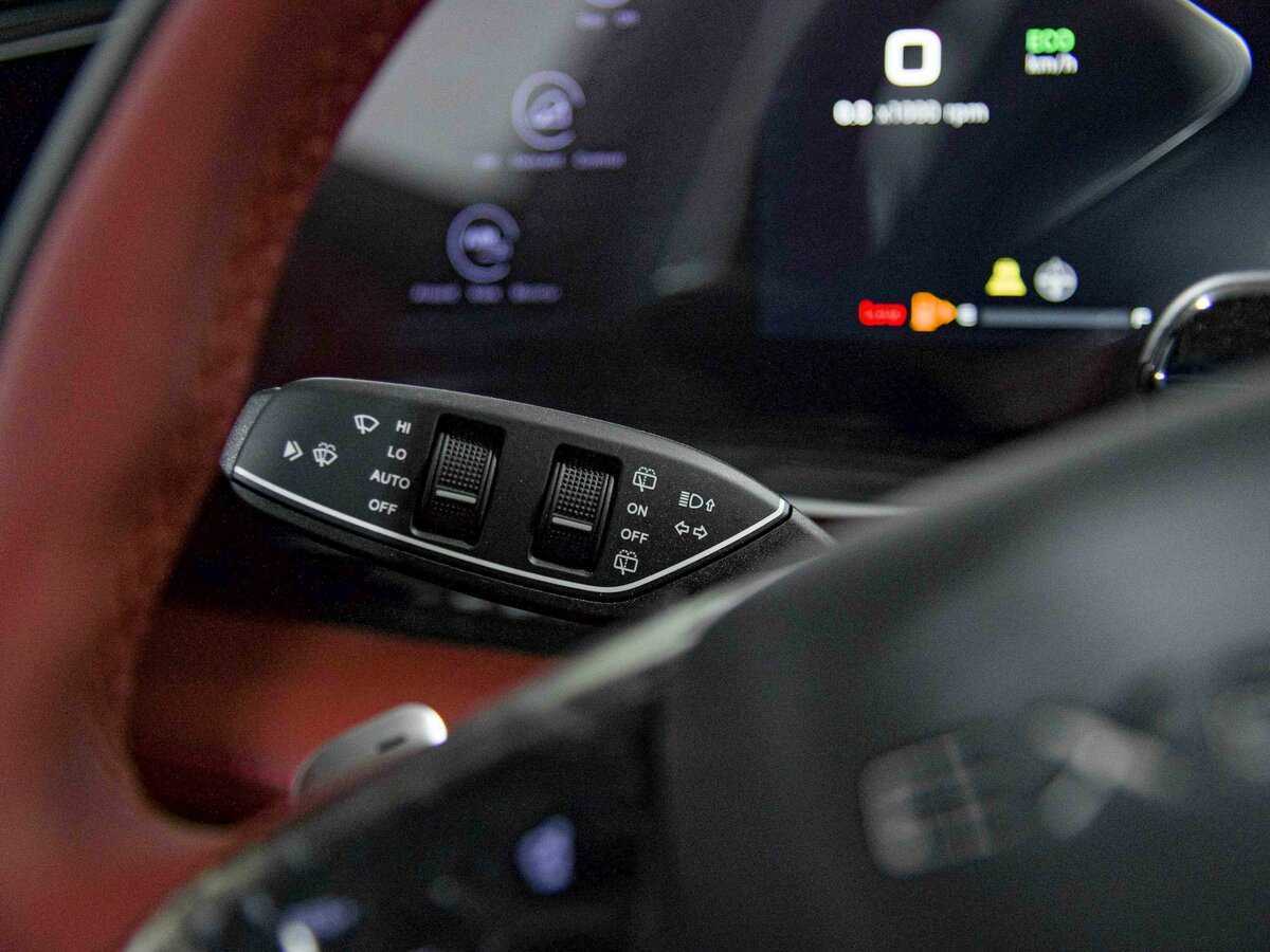 EXEED RX с пробегом — 2023 год. Фото: #9