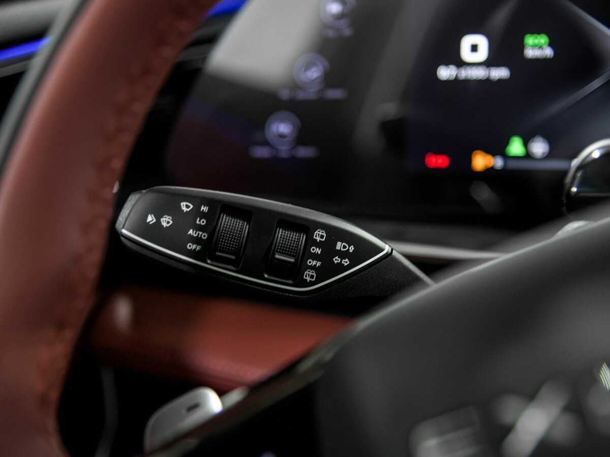 EXEED RX с пробегом — 2023 год. Фото: #9