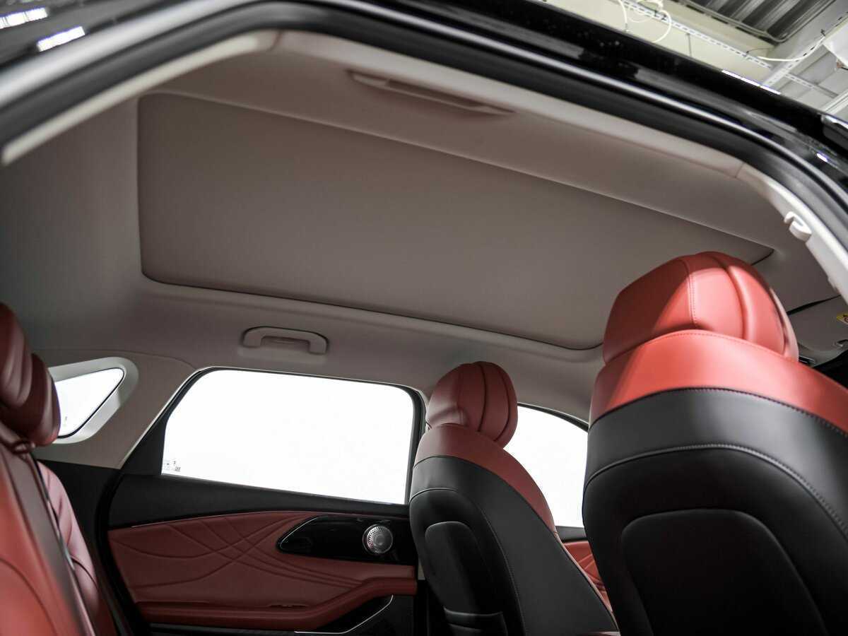 EXEED RX с пробегом — 2023 год. Фото: #17