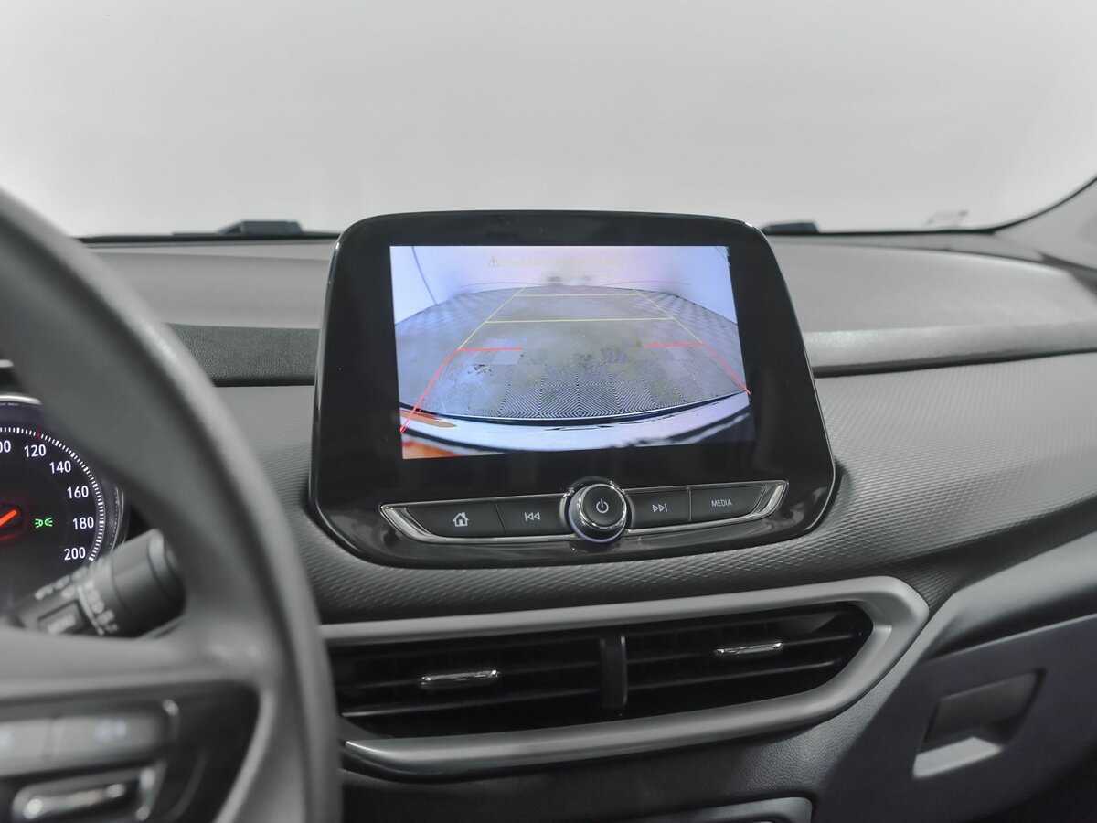 Chevrolet Tracker с пробегом — 2020 год. Фото: #10