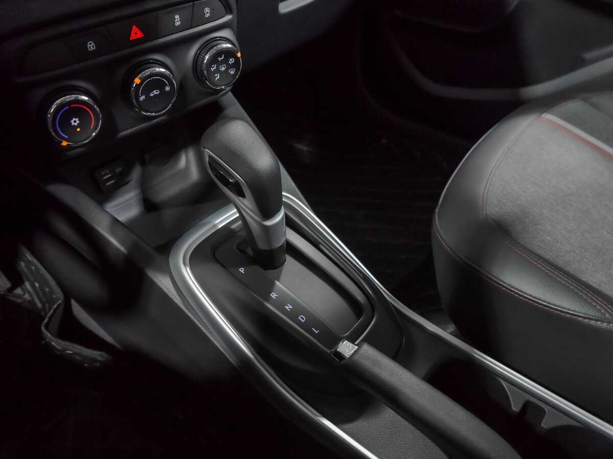 Chevrolet Tracker с пробегом — 2020 год. Фото: #11