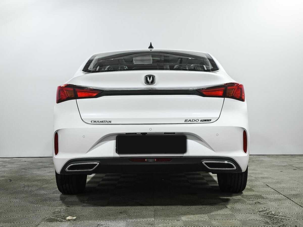 Changan Eado Plus с пробегом — 2024 год. Фото: #4