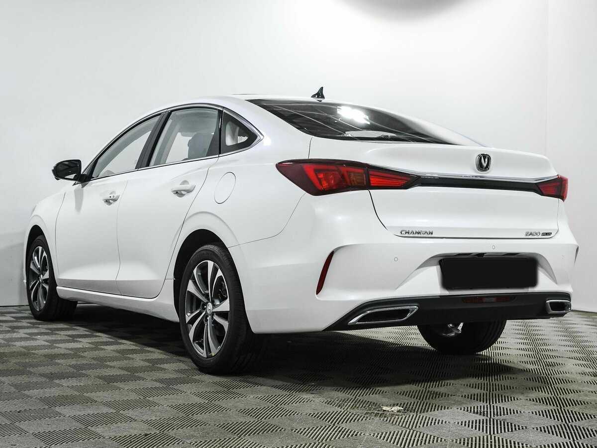 Changan Eado Plus с пробегом — 2024 год. Фото: #5