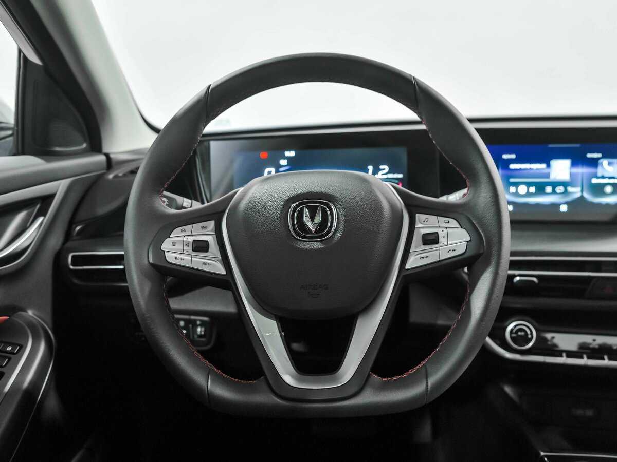 Changan Eado Plus с пробегом — 2024 год. Фото: #7