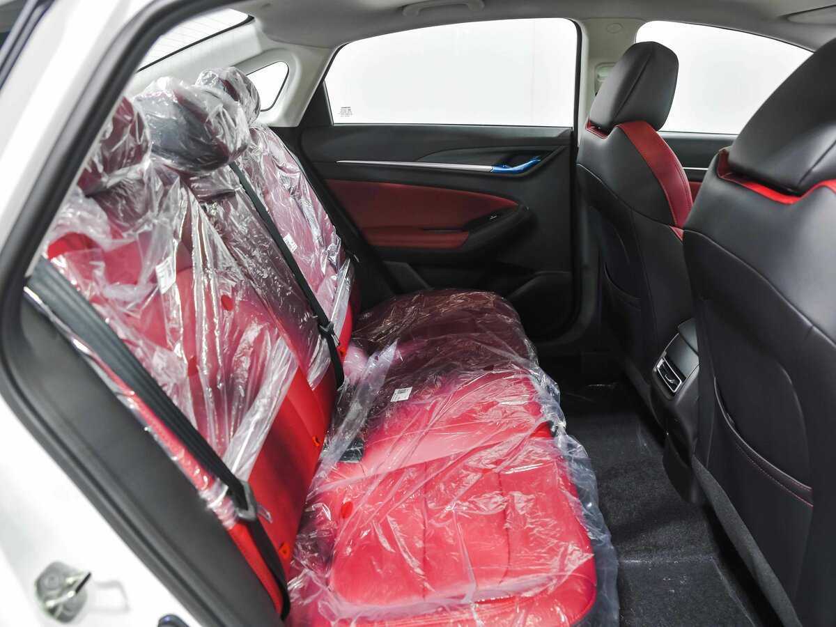 Changan Eado Plus с пробегом — 2024 год. Фото: #16