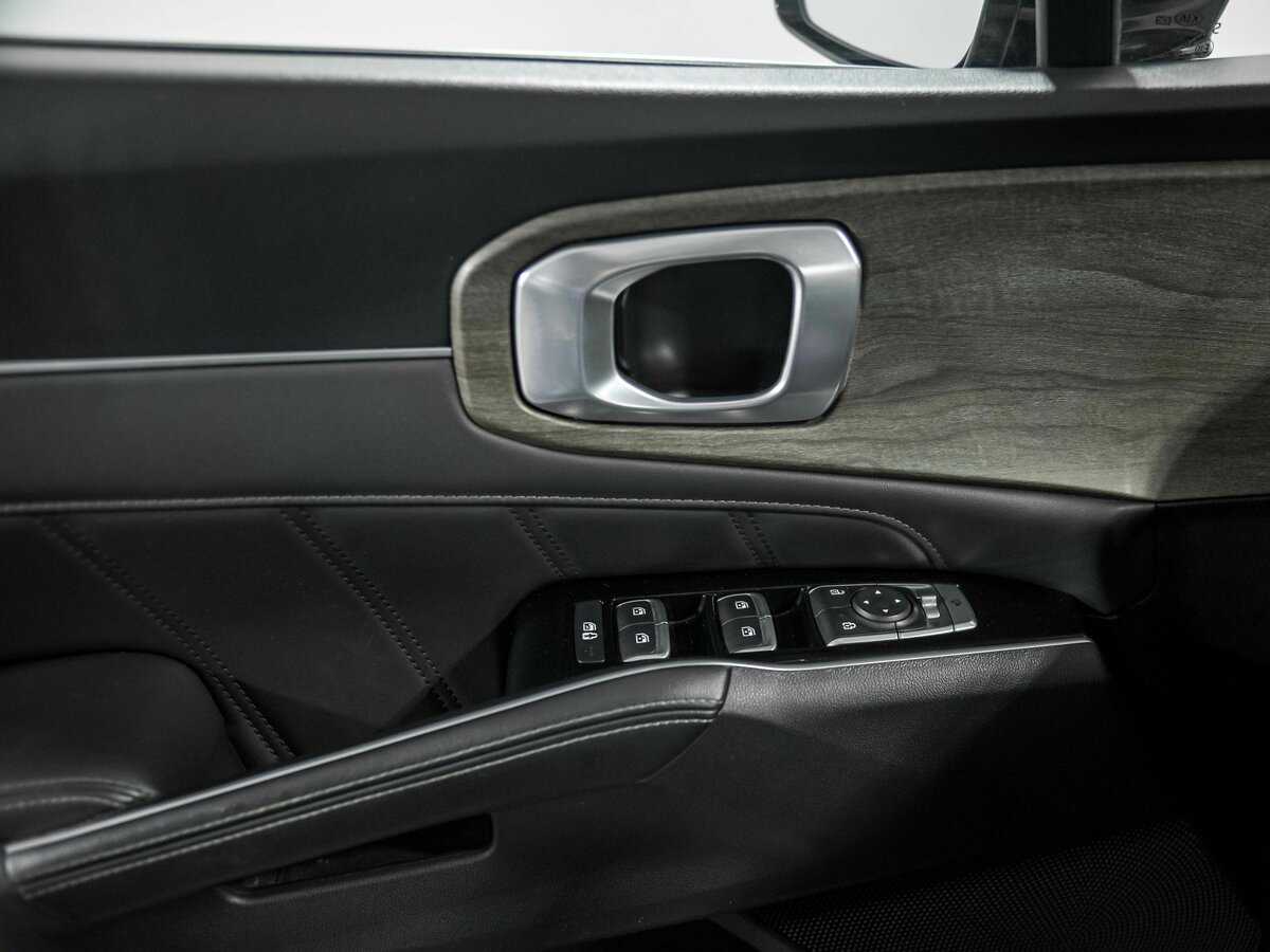 Kia Sorento с пробегом — 2020 год. Фото: #13