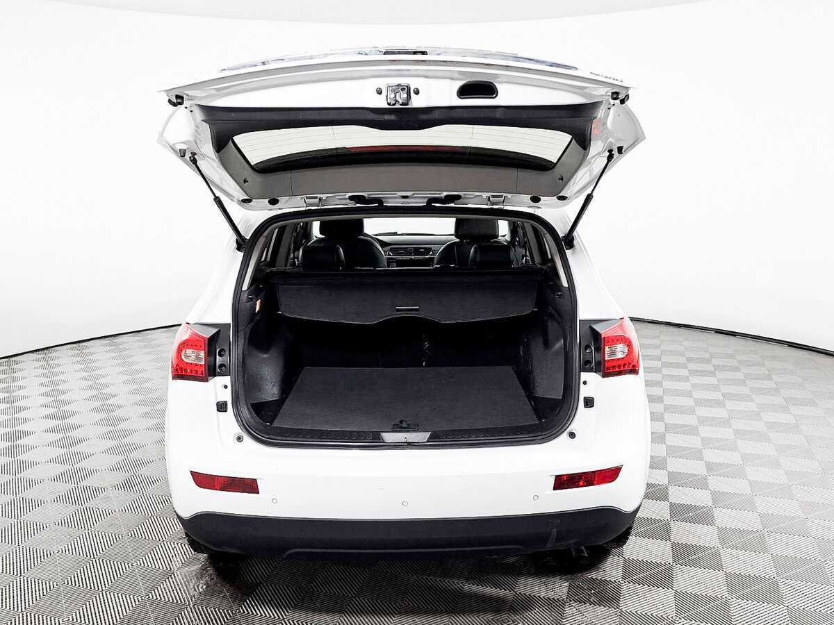 Zotye T600 с пробегом — 2015 год. Фото: #7