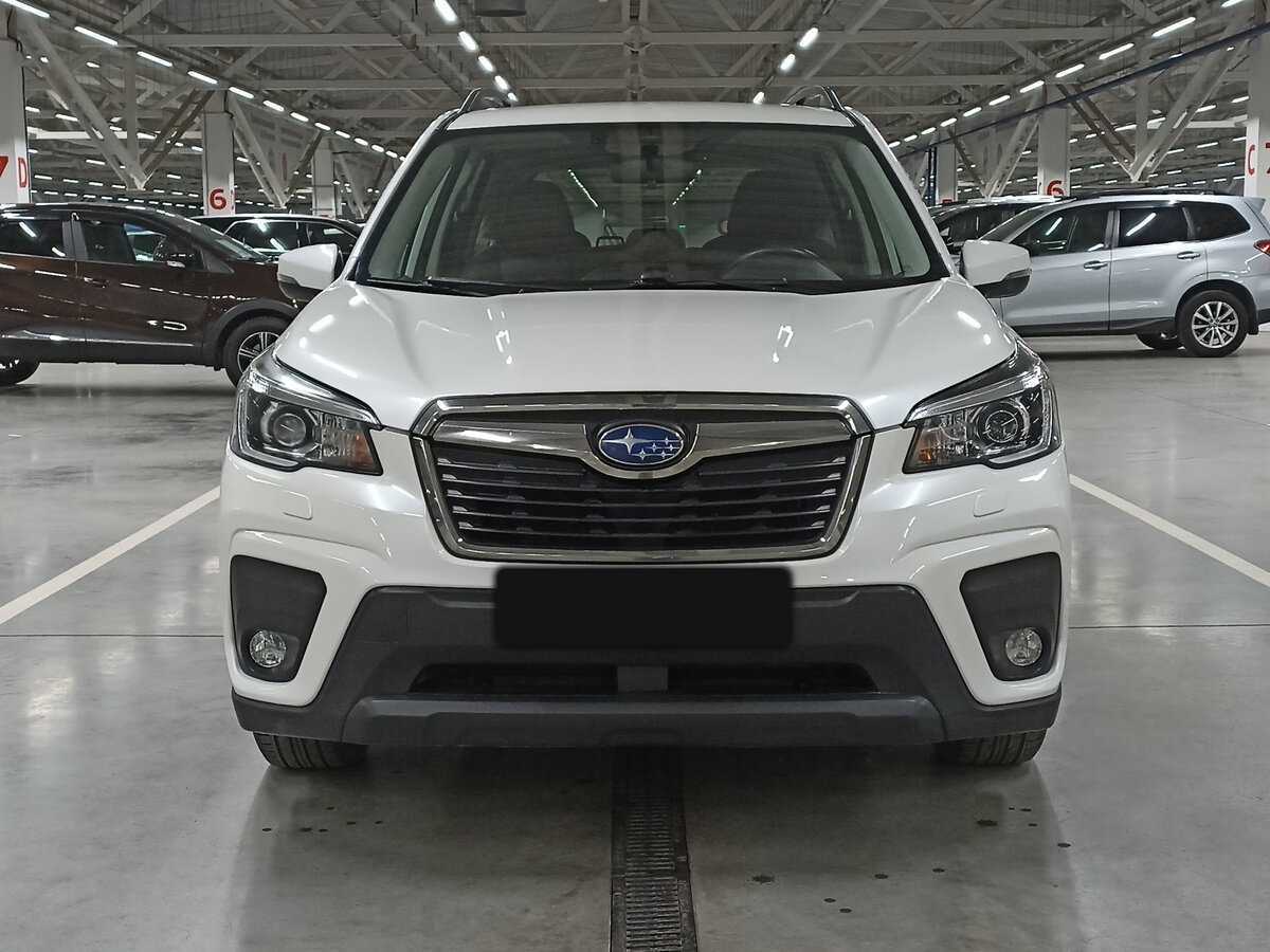 Subaru Forester с пробегом — 2019 год. Фото: #1