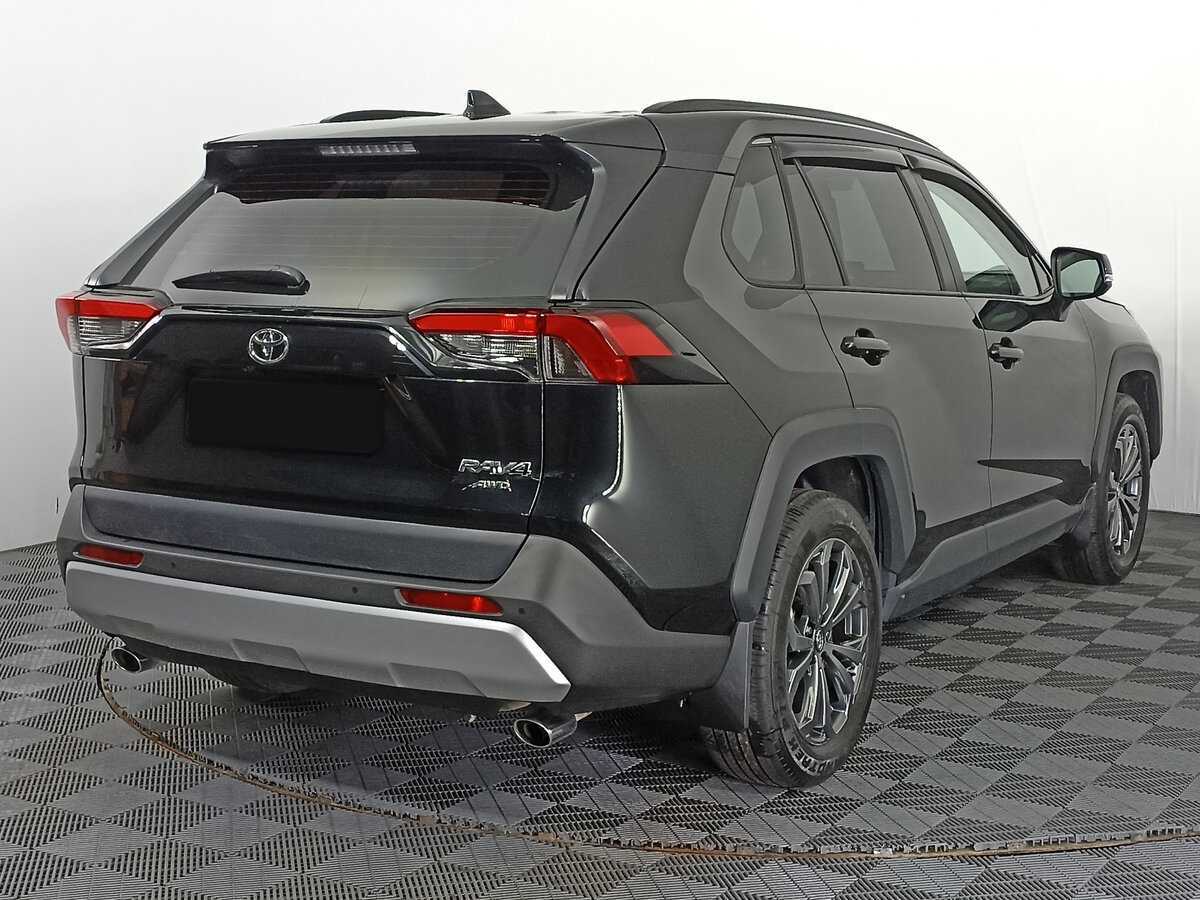 Toyota RAV4 с пробегом — 2023 год. Фото: #3