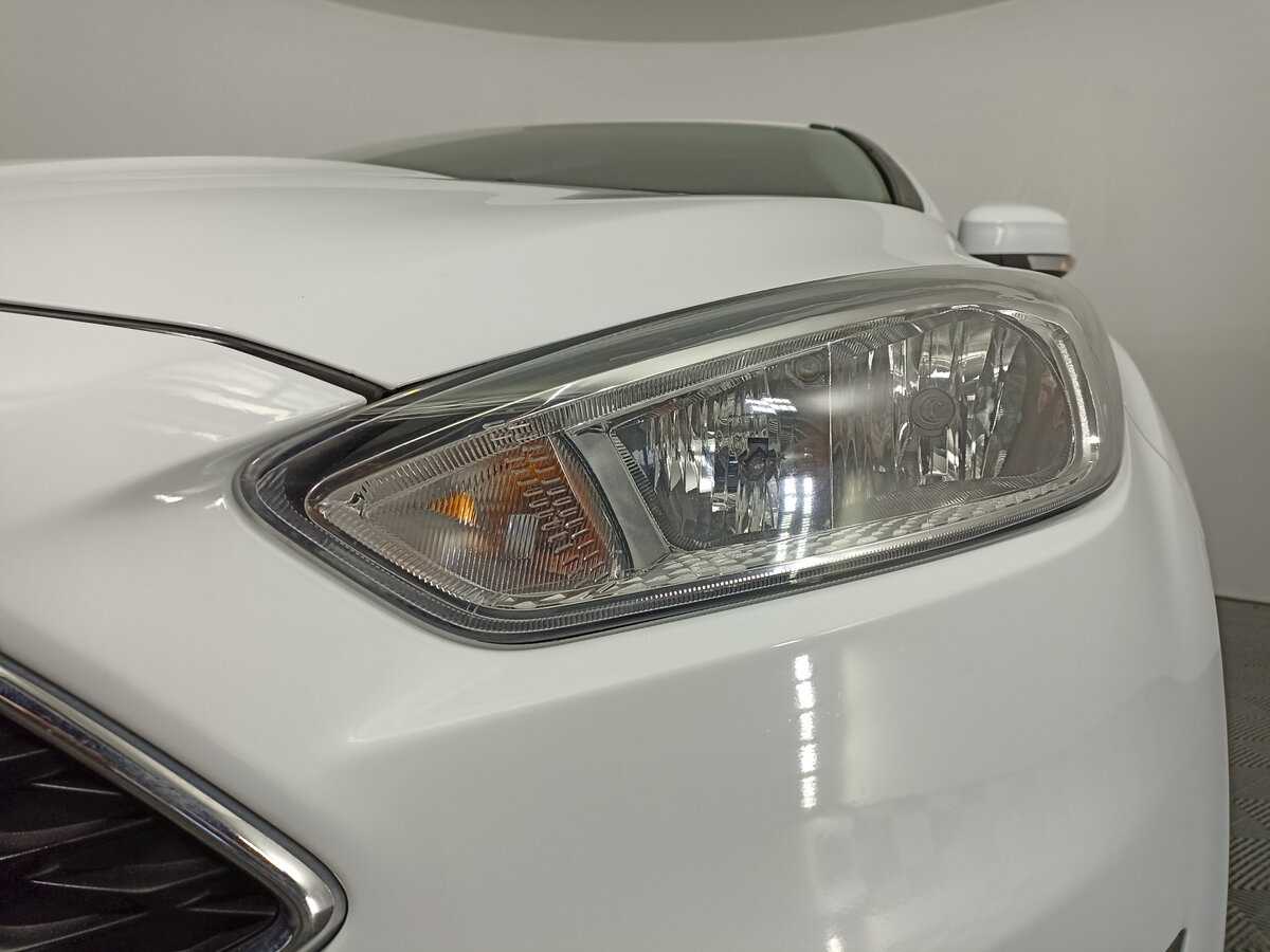 Ford Focus с пробегом — 2018 год. Фото: #15