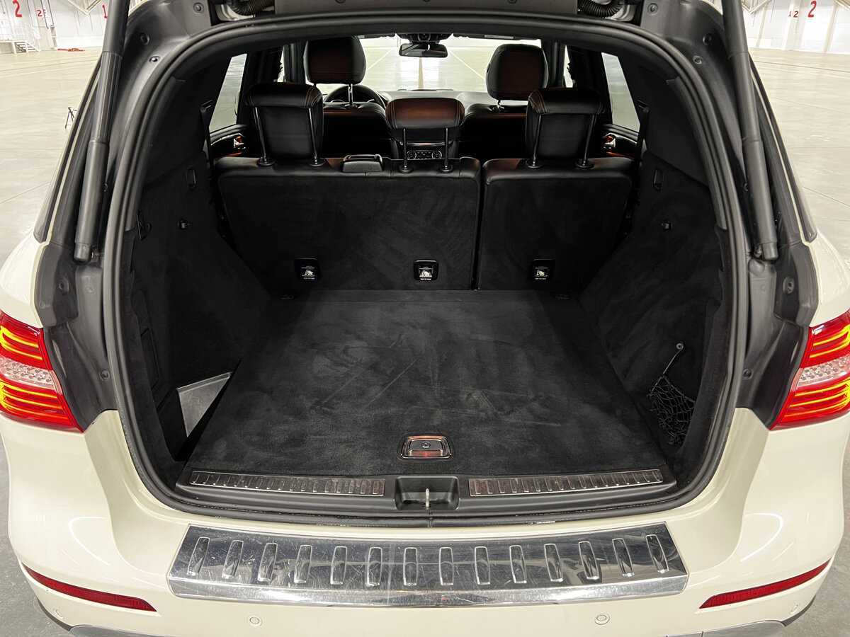 Mercedes-Benz M-Класс с пробегом — 2011 год. Фото: #9