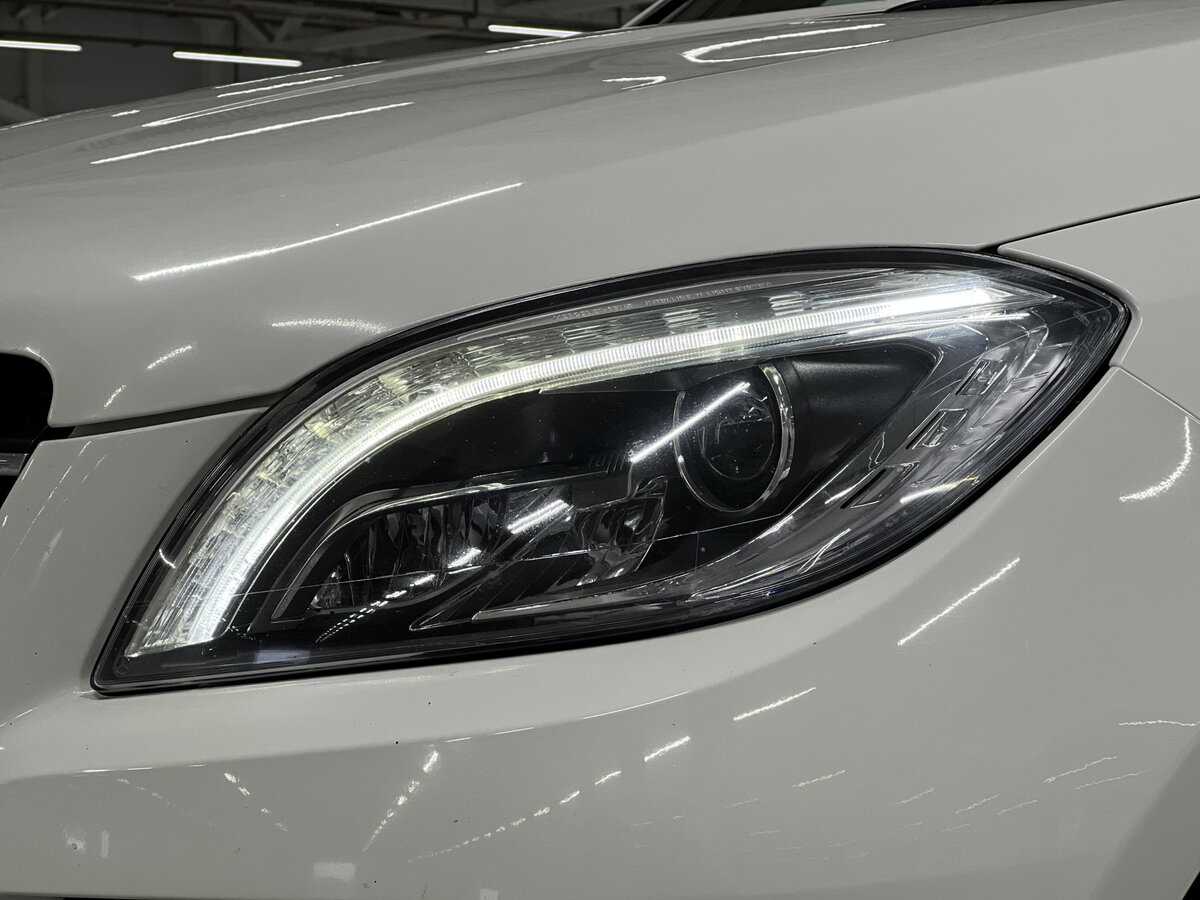 Mercedes-Benz M-Класс с пробегом — 2011 год. Фото: #16